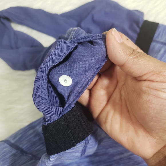 Lululemon athletica blue workout top size 6 - Picture 7 of 8